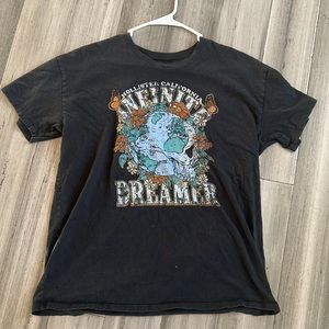 Hollister California “Infinite dreamer” Tee.